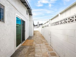 16871 Ross Lane, Huntington Beach CA 92647