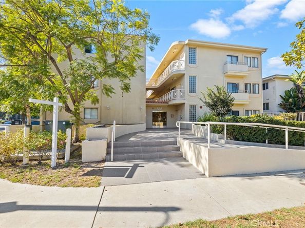 861 S Windsor Boulevard 105, Los Angeles CA 90005