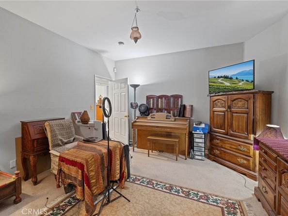 861 S Windsor Boulevard 105, Los Angeles CA 90005