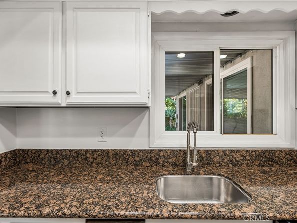 906 E Buffalo Avenue, Santa Ana CA 92706