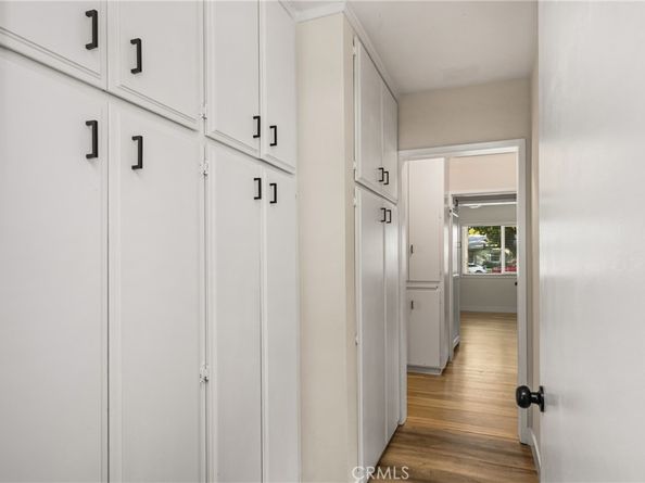 906 E Buffalo Avenue, Santa Ana CA 92706