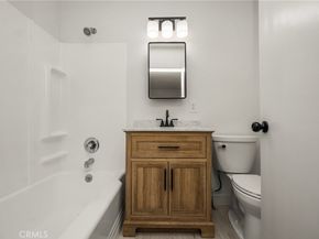 906 E Buffalo Avenue, Santa Ana CA 92706