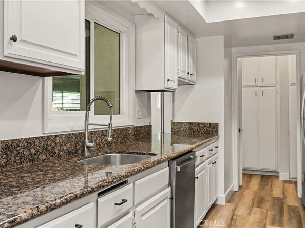 906 E Buffalo Avenue, Santa Ana CA 92706