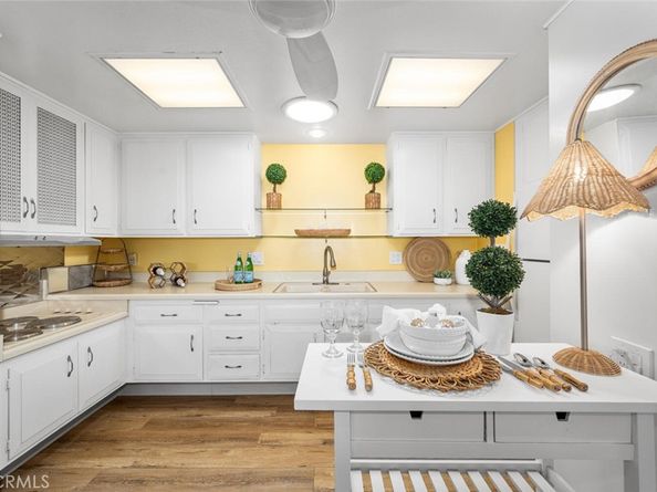 1121 Northwood Road 237D  M9, Seal Beach CA 90740