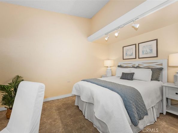 1121 Northwood Road 237D  M9, Seal Beach CA 90740