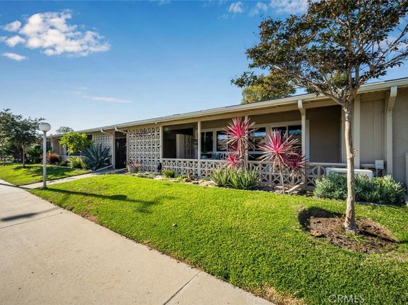 1121 Northwood Road 237D  M9, Seal Beach CA 90740