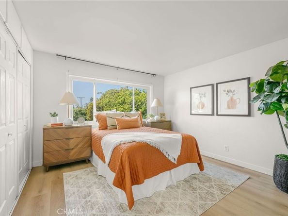 2844 E 3rd St 210, Long Beach CA 90814