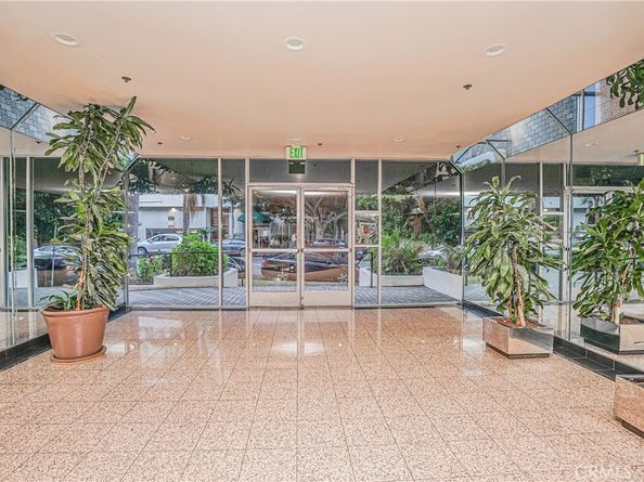 525 S Berendo Street 314, Los Angeles CA 90020