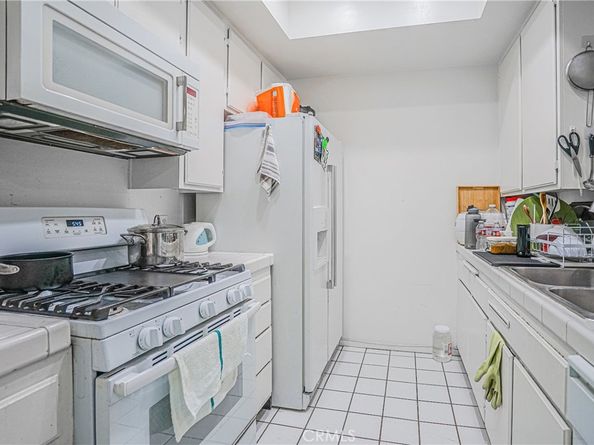 525 S Berendo Street 314, Los Angeles CA 90020