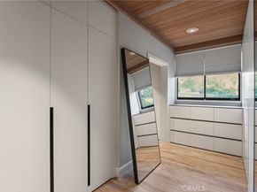 1458 Hillcrest, Pasadena CA 91106