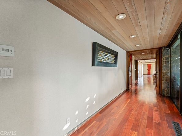 1458 Hillcrest, Pasadena CA 91106