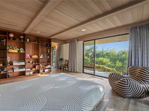 1458 Hillcrest, Pasadena CA 91106