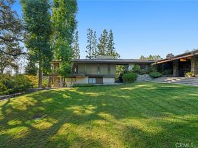 1458 Hillcrest, Pasadena CA 91106