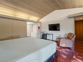 1458 Hillcrest, Pasadena CA 91106