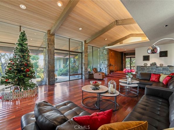 1458 Hillcrest, Pasadena CA 91106