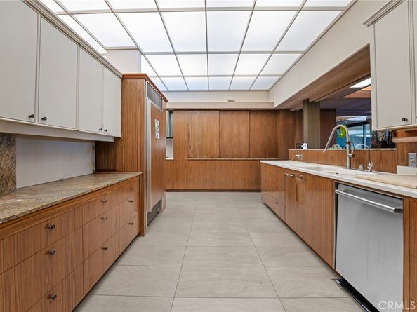 1458 Hillcrest, Pasadena CA 91106