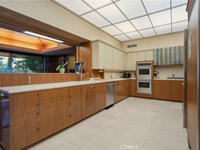 1458 Hillcrest, Pasadena CA 91106