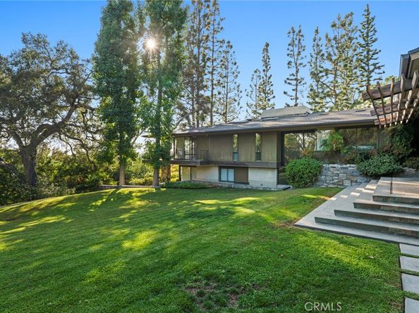 1458 Hillcrest, Pasadena CA 91106