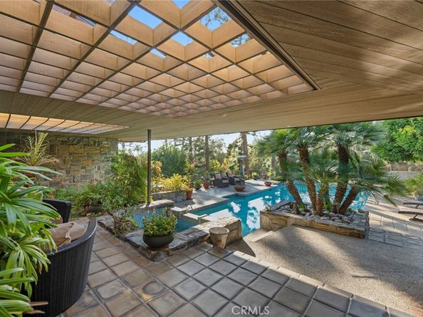 1458 Hillcrest, Pasadena CA 91106