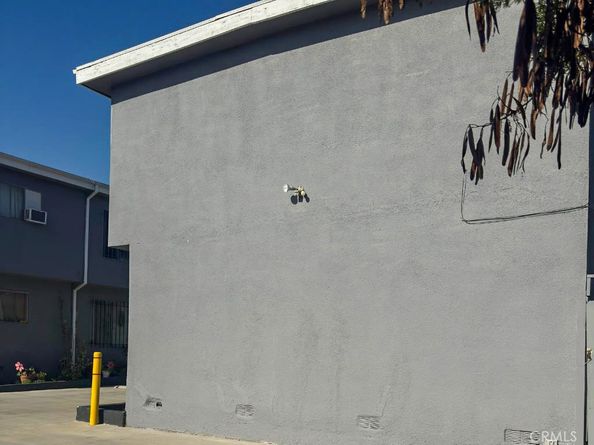 2714 Queen, Los Angeles CA 90039