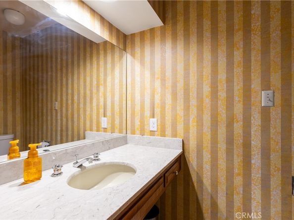 4955 Southridge Avenue, View Park CA 90043