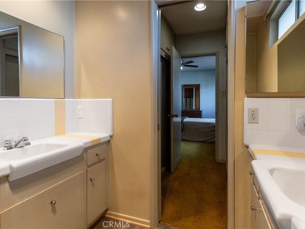 4955 Southridge Avenue, View Park CA 90043