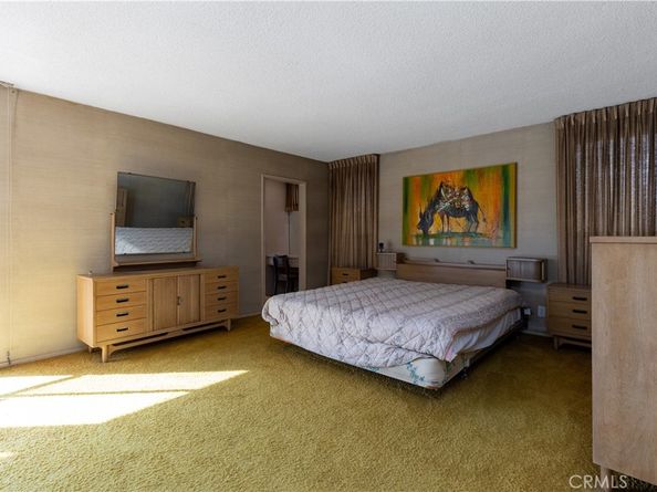 4955 Southridge Avenue, View Park CA 90043