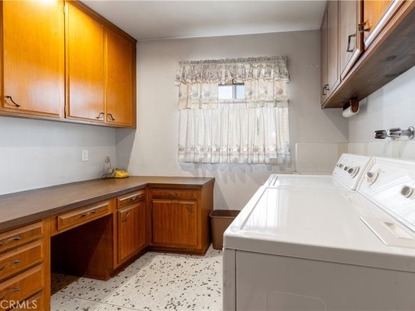 4955 Southridge Avenue, View Park CA 90043