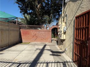 338 W Magnolia Street, Compton CA 90220