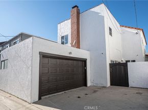 108 Roycroft Avenue, Long Beach CA 90803