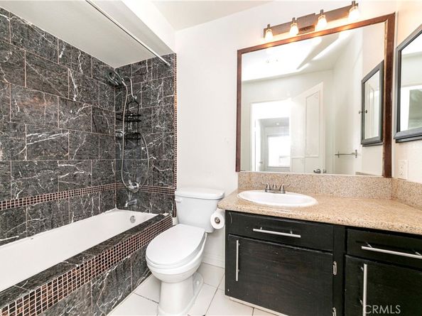 525 S Ardmore Avenue 336, Los Angeles CA 90020