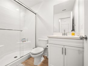 16428 Whittier Blvd #6, Whittier CA 90603