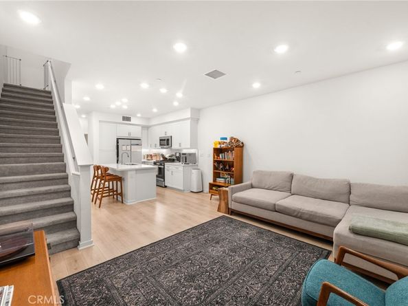 16428 Whittier Blvd #6, Whittier CA 90603