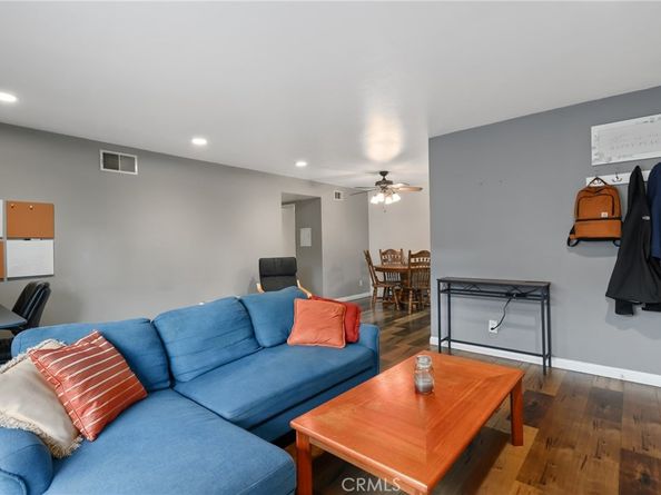 1094 Cabrillo Park A, Santa Ana CA 92701