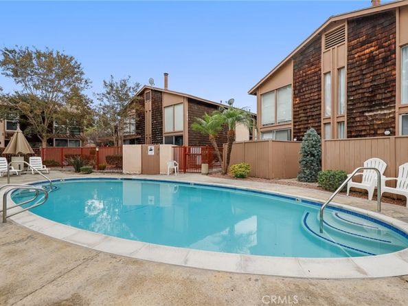 1094 Cabrillo Park A, Santa Ana CA 92701