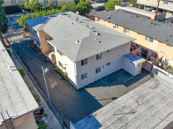 6934 Hinds, North Hollywood CA 91605