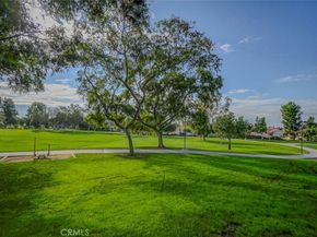 21941 Rimhurst D, Lake Forest CA 92630