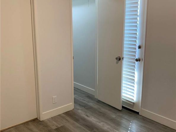 1734 E Erie Street, Long Beach CA 90802