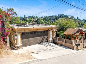 3822 Clayton Avenue, Los Angeles CA 90027