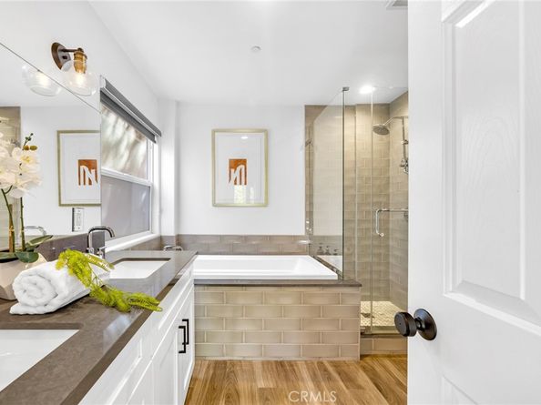 3822 Clayton Avenue, Los Angeles CA 90027