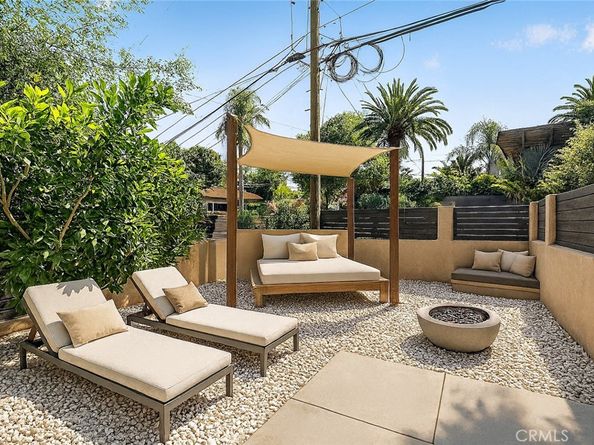 3822 Clayton Avenue, Los Angeles CA 90027