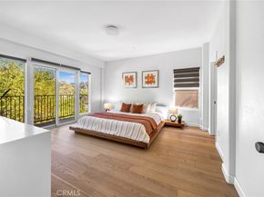 3822 Clayton Avenue, Los Angeles CA 90027