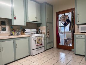 3829 Cherry Avenue, Long Beach CA 90807