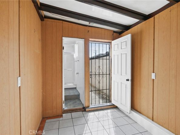 627 E Bishop, Santa Ana CA 92701