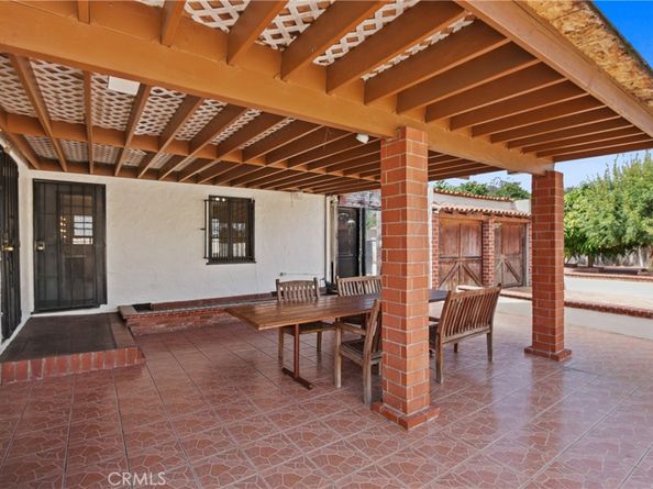 627 E Bishop, Santa Ana CA 92701