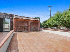 627 E Bishop, Santa Ana CA 92701