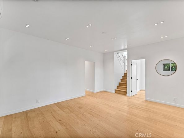 2623 Exposition Place, Los Angeles CA 90018