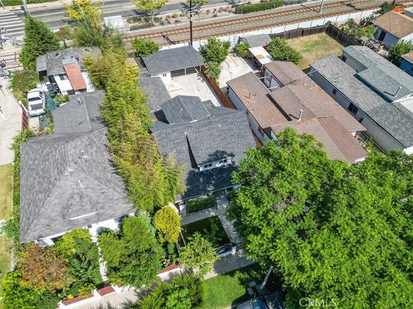 2623 Exposition Place, Los Angeles CA 90018