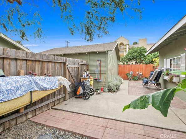 735 Newport Avenue, Long Beach CA 90804