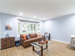63 Thicket 43, Irvine CA 92614